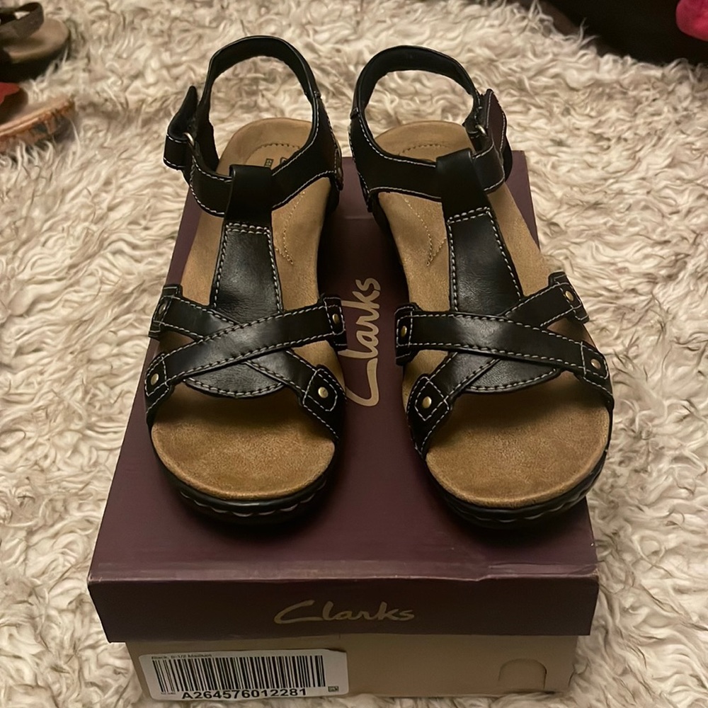 Brand new in box, never worn Clarks Hayla flute sandal
